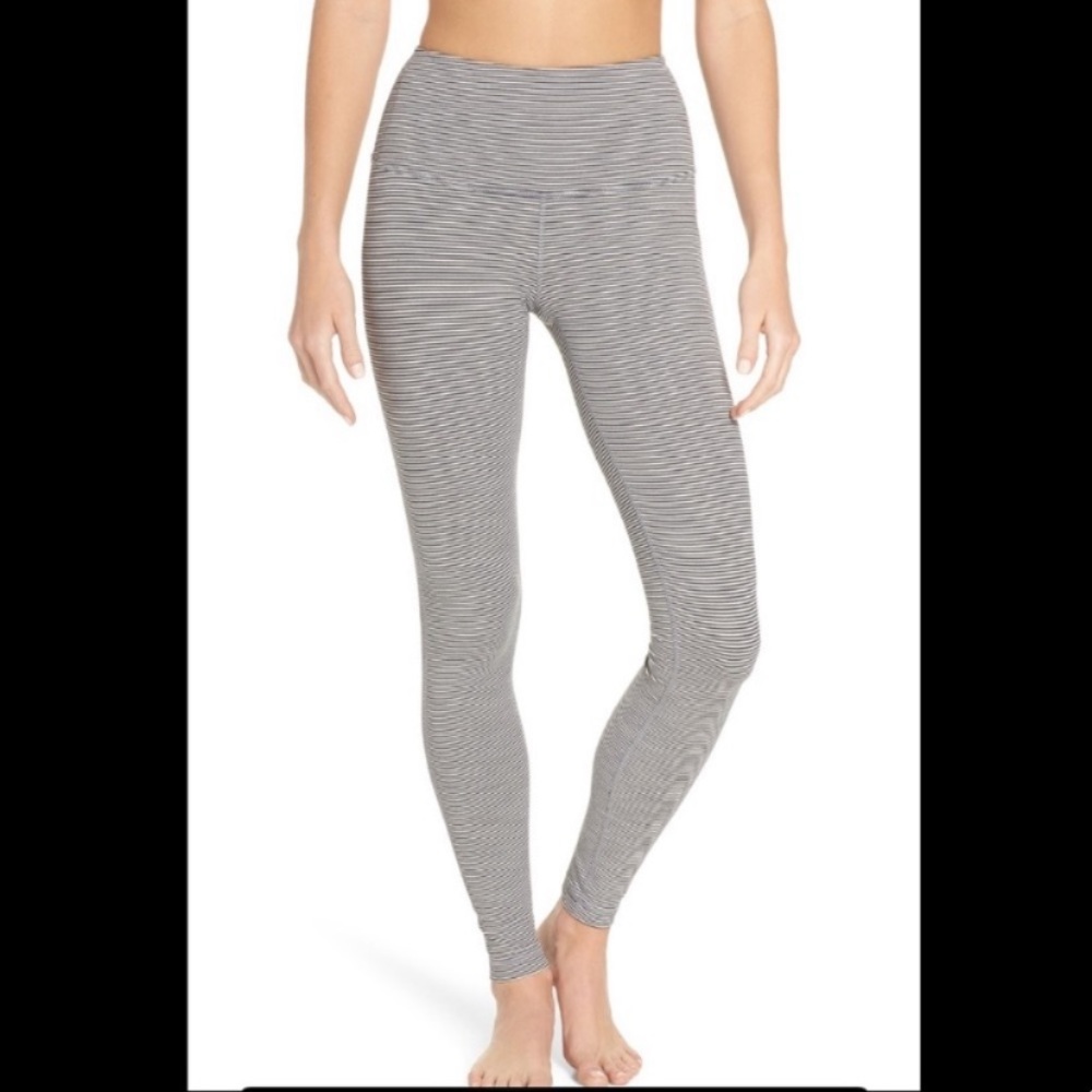 Zella ✨High Waist Black & White Stripe Long Leggings